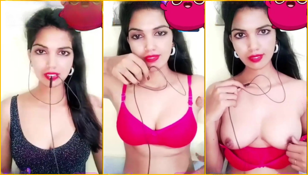Cute Priya Showing Boobs on Chamet Live with Face - ULLUHotSeries.Com